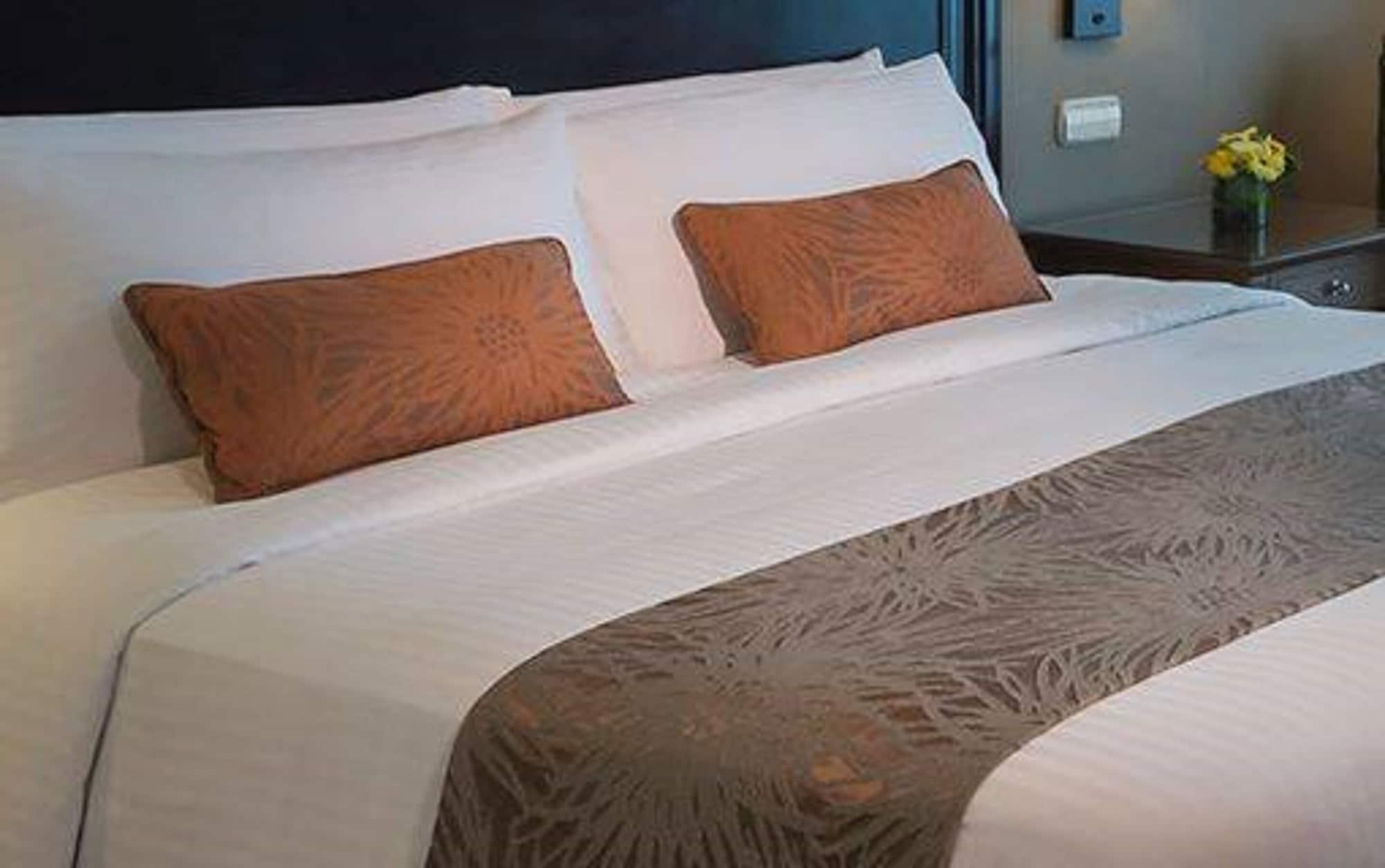 فندق ماركو بولو دافاو Davao City المظهر الخارجي الصورة A bed runner