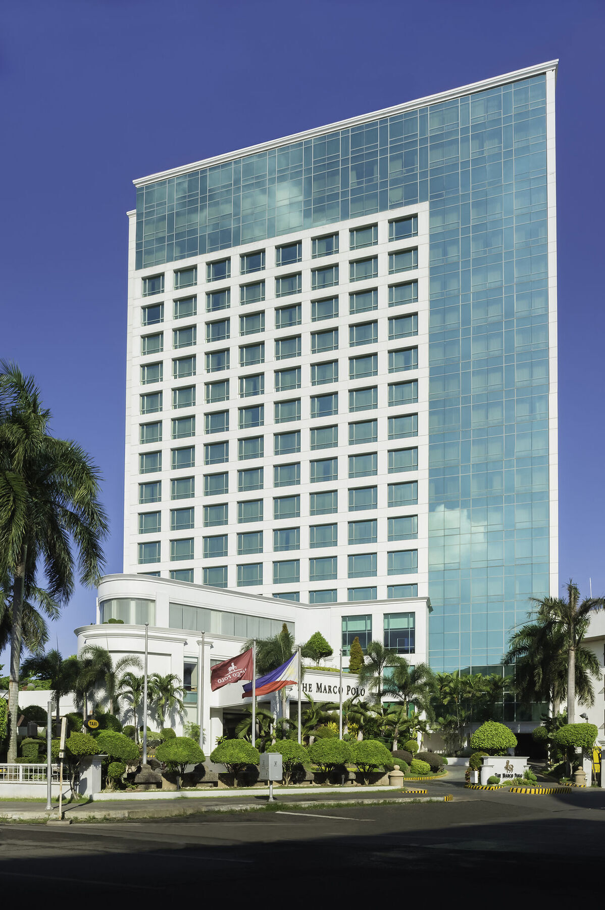 فندق ماركو بولو دافاو Davao City المظهر الخارجي الصورة The hotel in 2012